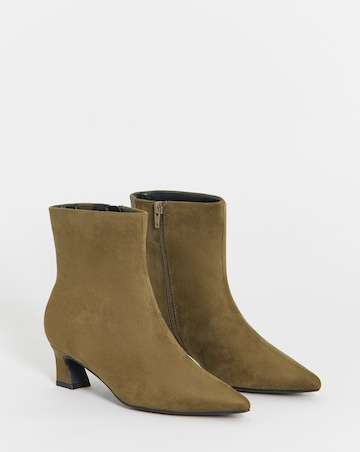 Tammy Flared Block Heel Pointed Ankle Boots - Wide Fit (E)