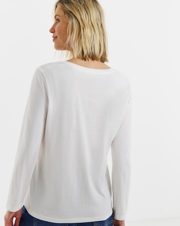 Ivory V-Neck Long Sleeve T-Shirt
