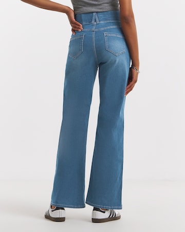 Mid Wash Wide Leg Pull On Jegging