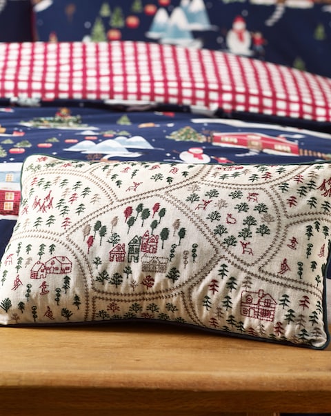 Catherine Lansfield Christmas Ski Village Cushion