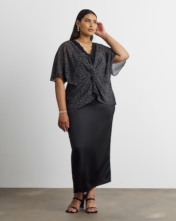 Joanna Hope Knot Front Blouse
