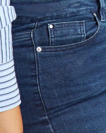 Super Stretch Premium Denim Indigo Slim Jeans