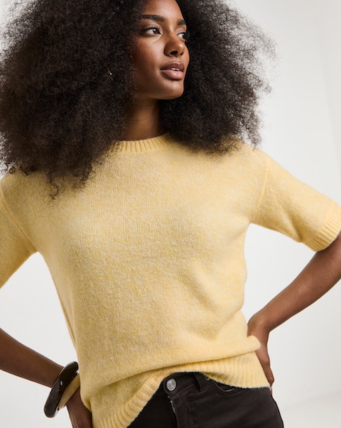 Short Sleeve Boxy Knitted Tee
