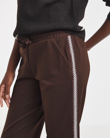 Tapered Side Stripe Ponte Trouser