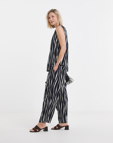 Printed Linen Mix Barrel Trousers