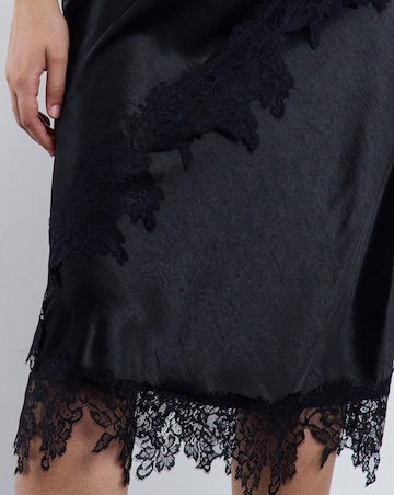Simply Be Black Satin Lace Trim Midaxi Skirt