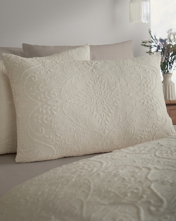 Catherine Lansfield Amelia Jacquard Duvet Cover Set