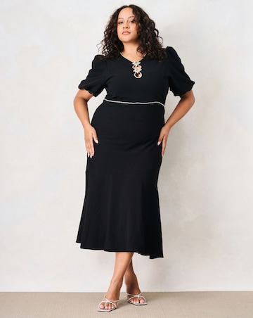 Hope & Ivy The Sutton Embellished Dress