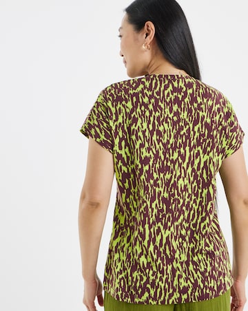 Green Plum Animal Printed V-Neck T-Shirt