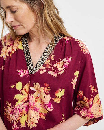 Burgundy Floral Contrast Print Collarless Puff Sleeve Top