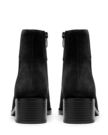 Clarks Suede Wrenn Heeled Ankle Boot - Standard Fit (D)