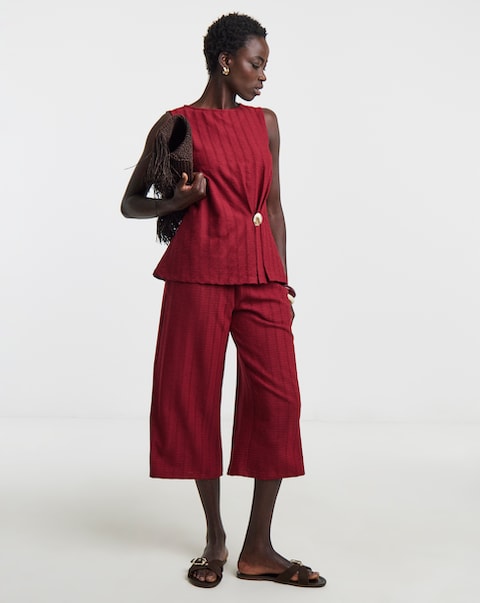 Cropped Bubble Textured Wide Leg Trousers