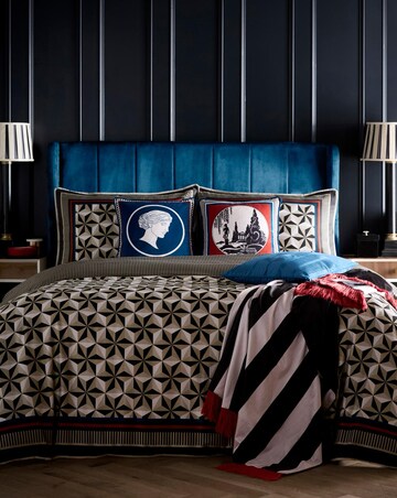 Laurence Llewelyn-Bowen Hero Duvet Cover Set