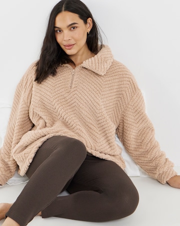 Pretty Secrets Textured Fleece Top And Legging Lounge Set