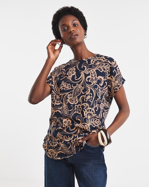 Longline Short Sleeve Curved Hem Top
