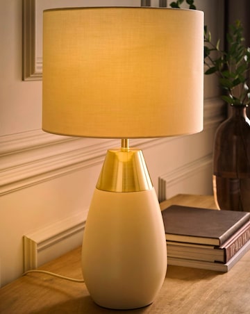 ValueLights Hurst Large Cream Touch Table Lamp