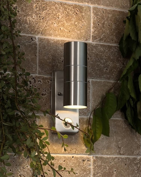 ValueLights Outdoor Up Down IP44 PIR Motion Sensor Light - Bulb Included