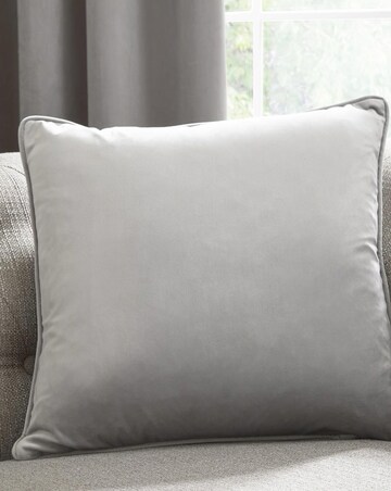 Laurence Llewelyn-Bowen Montrose Filled Cushion