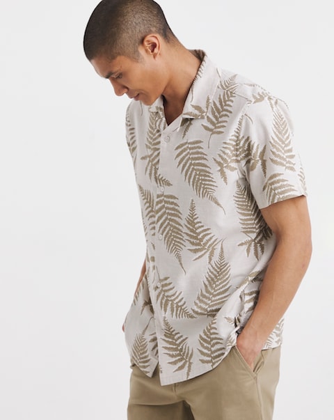 Leaf Print Short Sleeve Shirt