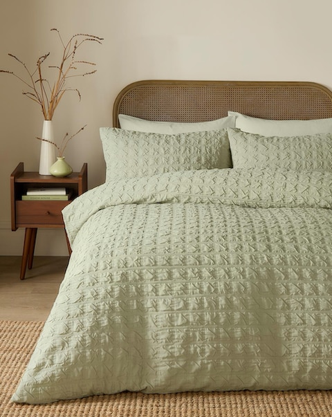 Serene Embossed Grid Duvet Cover Set