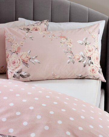 Catherine Lansfield Canterbury Duvet Cover Set