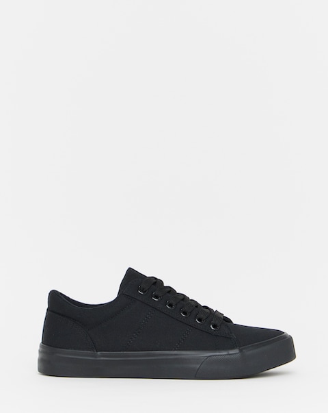 Ryder Lace Up Canvas Trainers - Standard Fit (D)