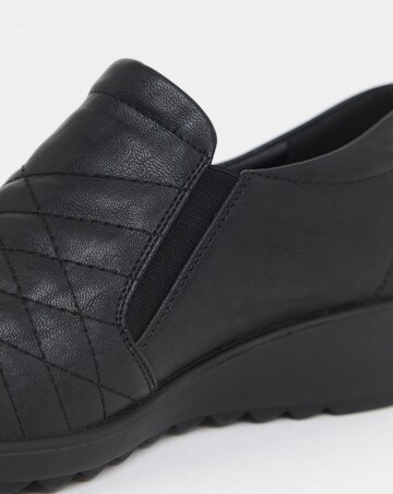 Cushion Walk Side Zip Quilted Vamp Wedged Shoe Boots - Wide Fit (E)
