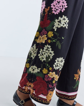 Simply Be Black Floral Wide Leg Trouser Co-ord