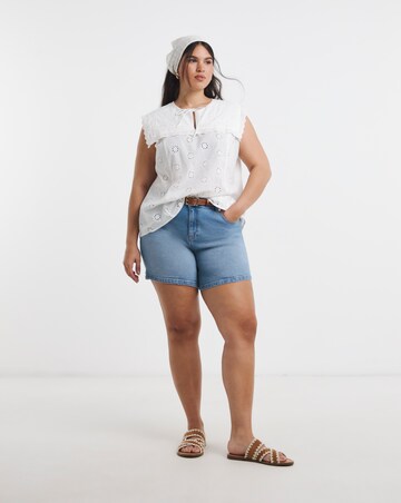 White Collar Detail Broderie Top