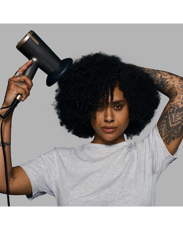 Remington ONE Dry & Style Hair Dryer with Diffuser and Flyaway Attachment D6077
