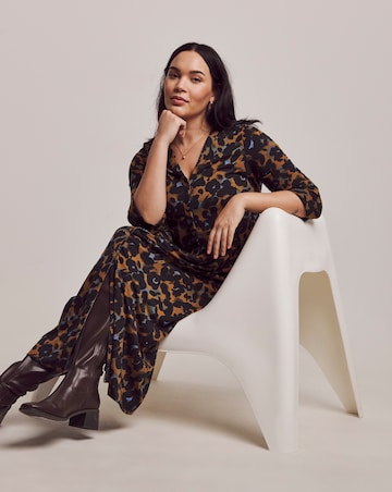 Julipa Printed Button Down Jersey Midi Dress