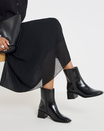Lana Square Toe Ankle Boots - Extra Wide Fit (EEE)