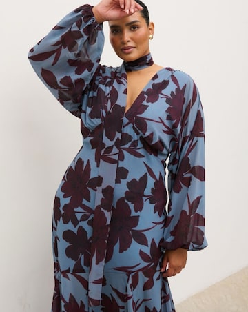 Pretty Lavish Petula Batwing Scarf Floral Print Maxi Dress