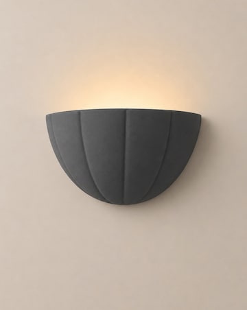 ValueLights Leonardo Dark Navy Scallop Flush Wall Light