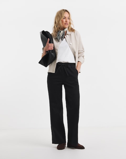 Black Wide Leg Jogger Jeans