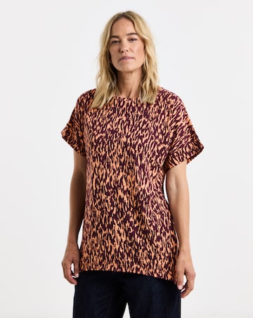 Print Crew Neck Grown On Sleeve Longline Dipped Back Top