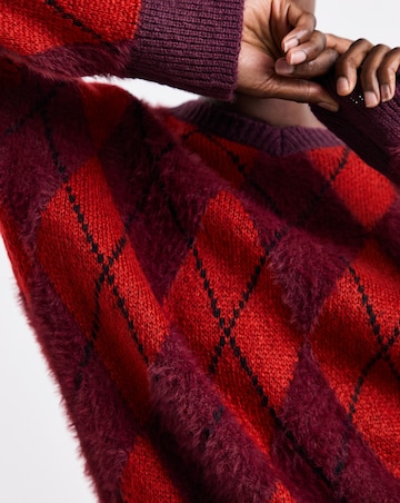 Brushed Argyle V-Neck Jumper