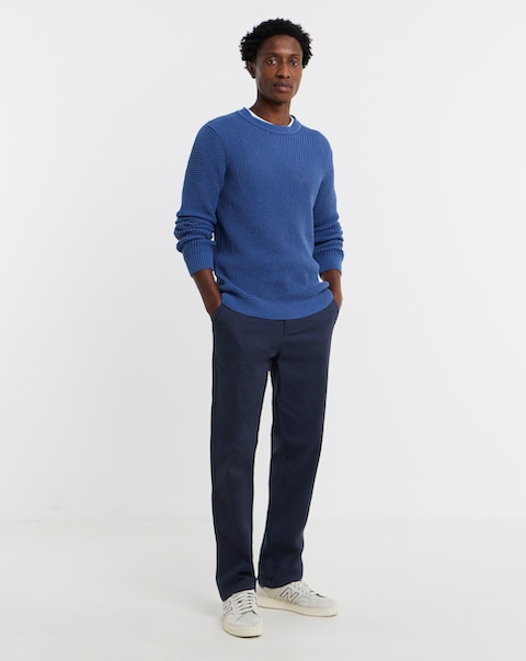 New In - Straight Fit Chino