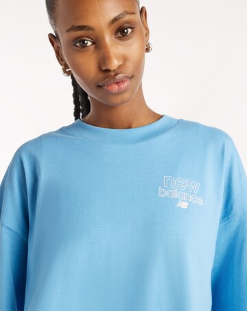 New Balance Oversized Graphic T-Shirt