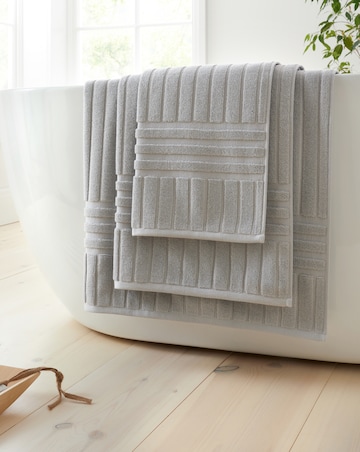 Bianca 100% Cotton Hotel Towel
