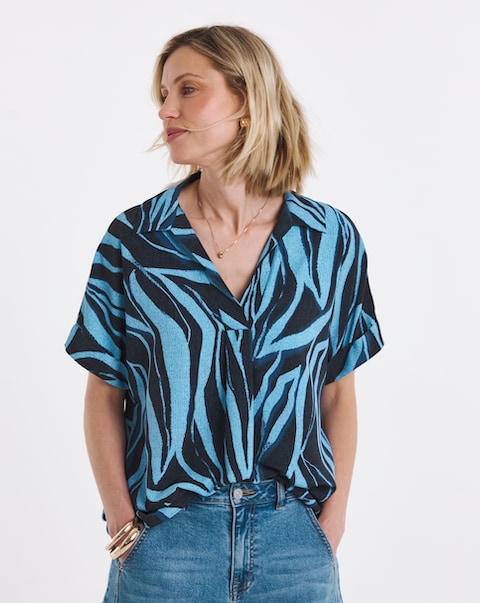 Blue Print Collar Detail Short Sleeve Popover Blouse