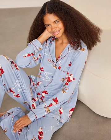Chelsea Peers Classic Long Sleeve Button Up Christmas Pyjama Set