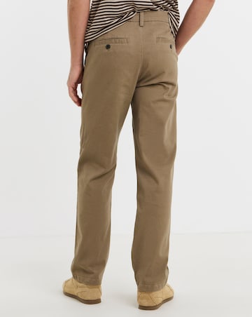 Straight Fit Chino