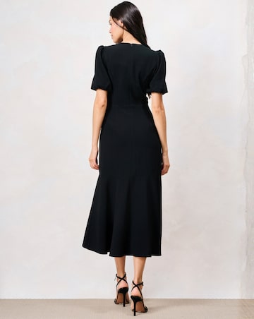 Hope & Ivy The Sutton Embellished Dress