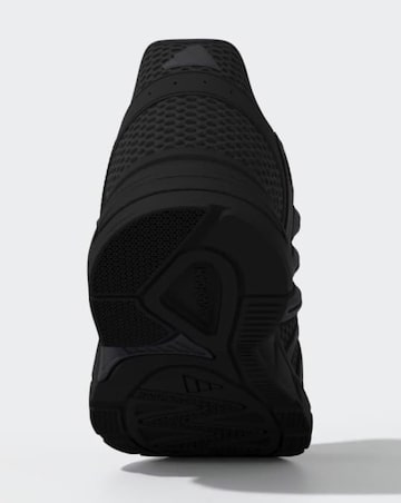 adidas Control Trainers