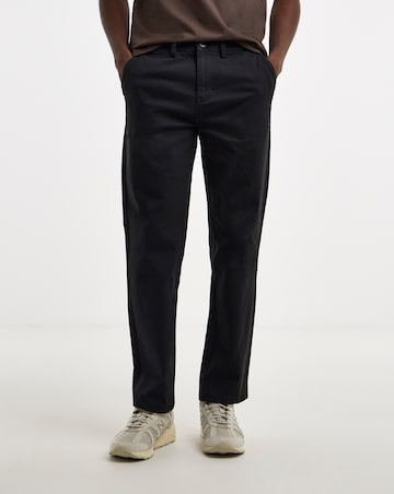 Straight Fit Chino