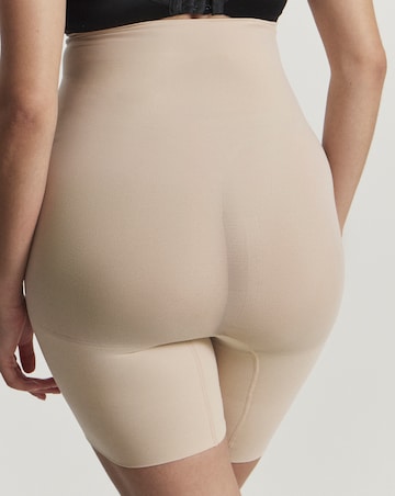 Spanx Everyday Seamless Medium Control High Waist Shorts