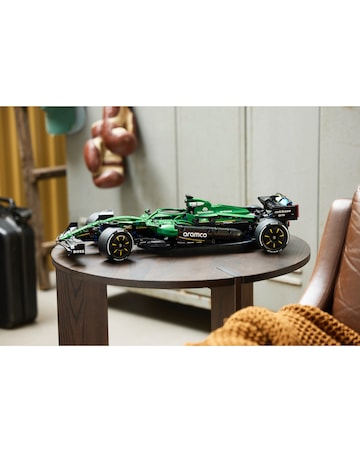 LEGO? Technic? Aston Martin Aramco AMR25 F1? Car 42240