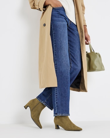 Tammy Flared Block Heel Pointed Ankle Boots - Wide Fit (E)