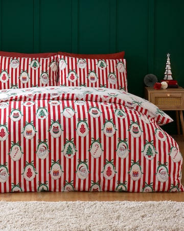 Catherine Lansfield Christmas Vintage Stripe Duvet Cover Set